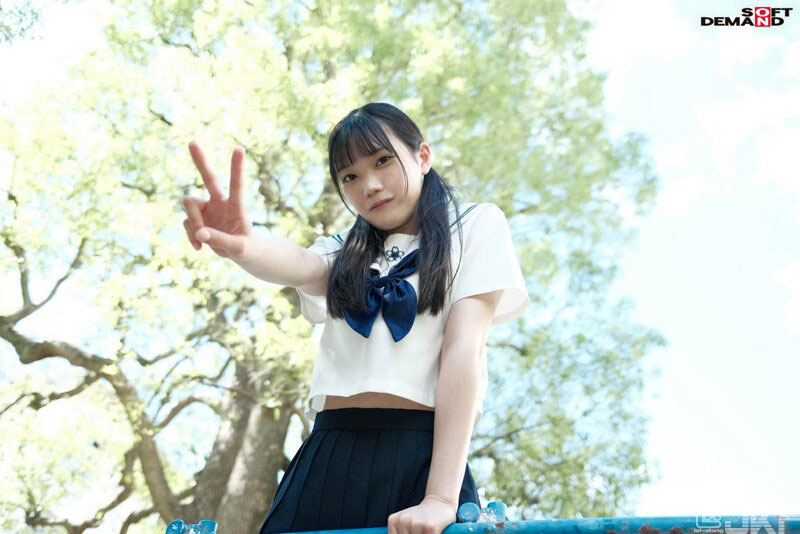 19歲合法蘿莉《望實(shí)香苗》精選作品推薦介紹及封面預(yù)覽