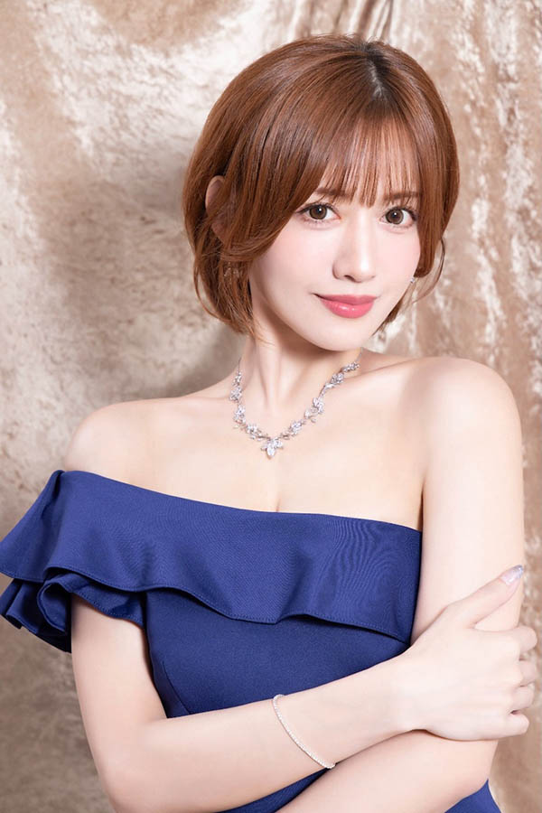 IP社高顏值女神《希島愛里》精選作品推薦介紹及封面預(yù)覽