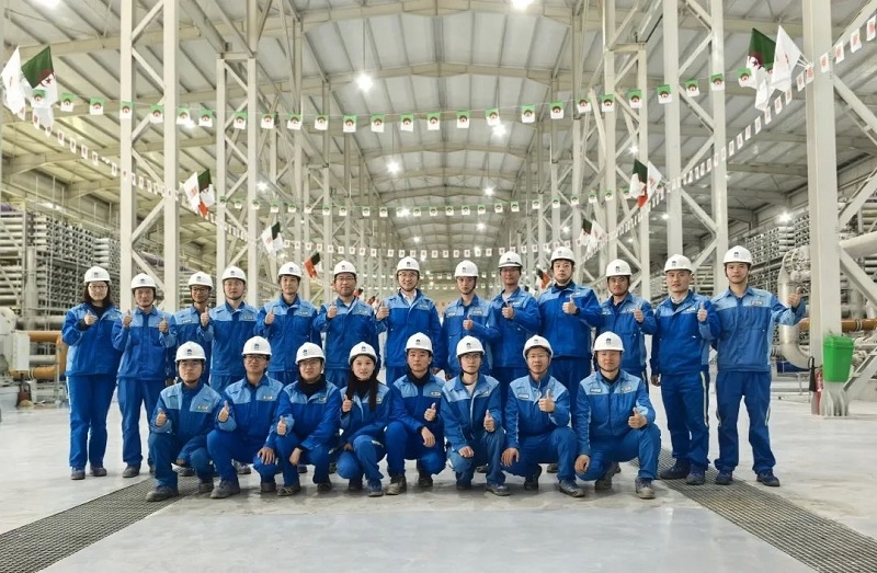 阿爾及利亞總統(tǒng)親臨奧蘭海水淡化項(xiàng)目，見證“海上水庫”惠澤民生