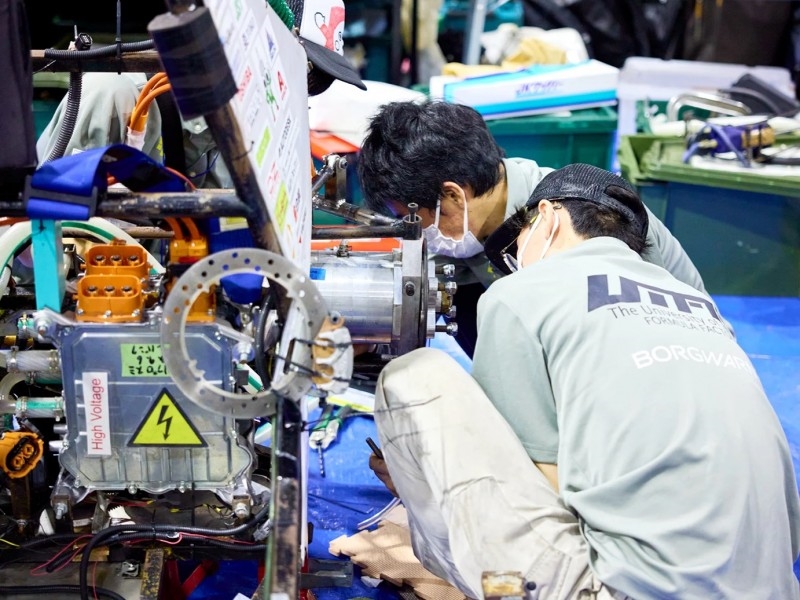 培育電動(dòng)化未來(lái)人才，電裝助推學(xué)生方程式賽事創(chuàng)新發(fā)展