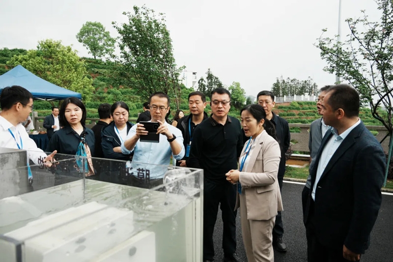 水利部召開農(nóng)村供水“3+1”標(biāo)準(zhǔn)化建設(shè)和管護(hù)現(xiàn)場推進(jìn)會 杭州水處理作為特邀企業(yè)代表出席